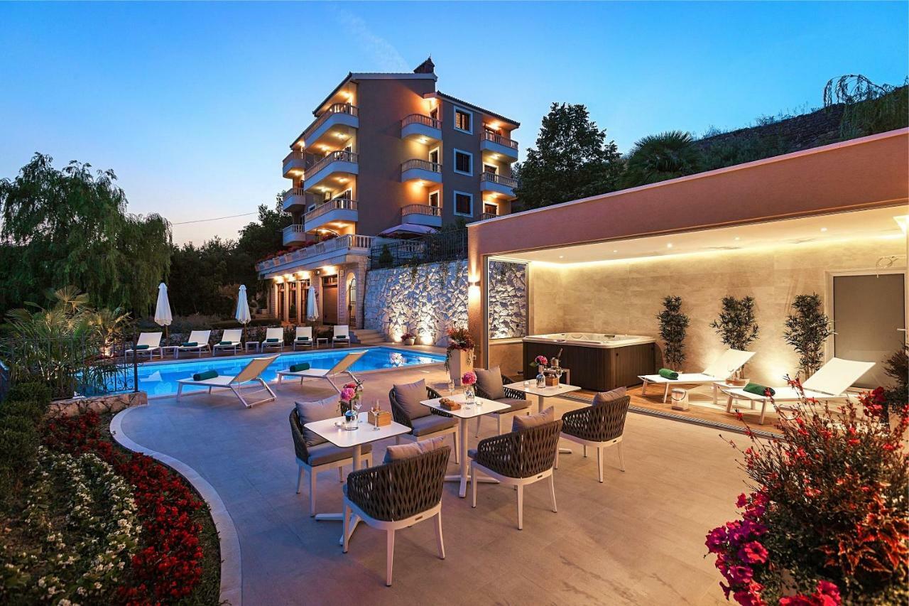 Villa Sea Breeze สปลิท ภายนอก รูปภาพ